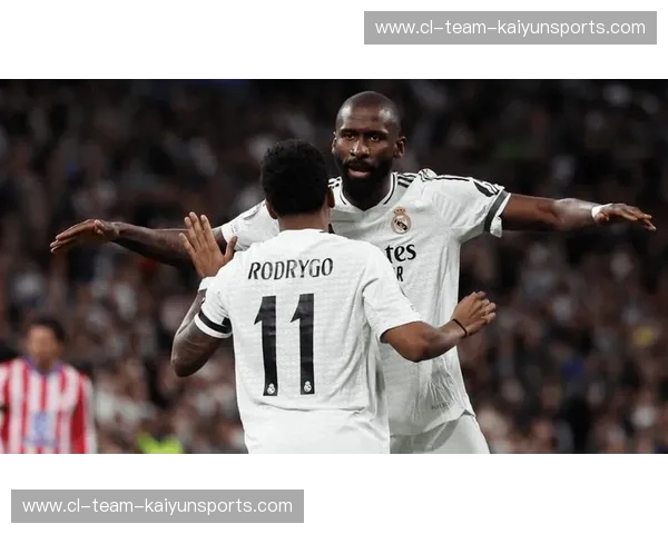 绿茵巅峰的宿命对决：当白衣皇马遇见铁血蓝军，欧冠史诗再度沸腾